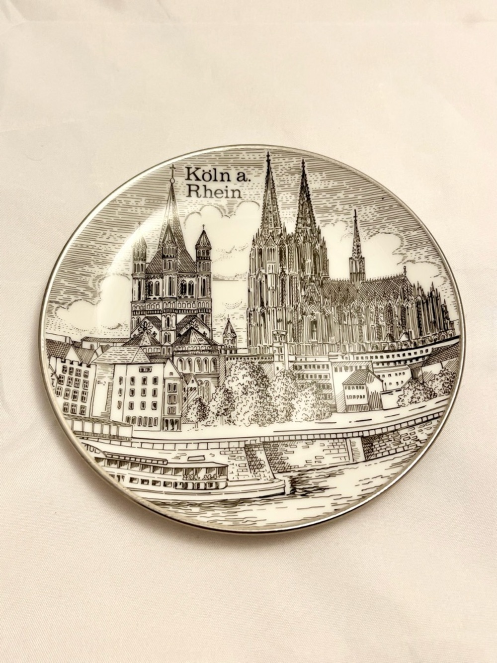 Collectable Souvenir Plate, Koln a Rhein, Made in West Germany, Vintage EUC